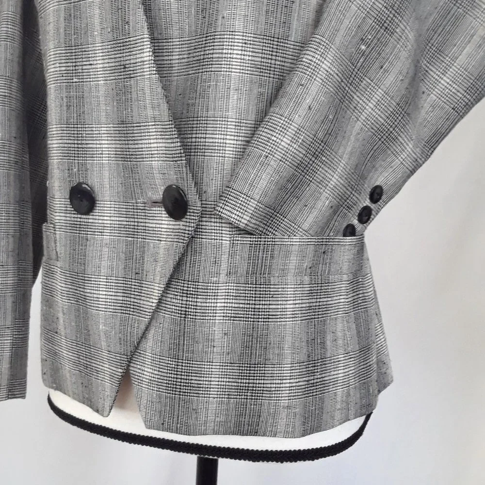 Vintage 1990s Petite Sophisticate Black & Pink Glen Check Blazer - Picture 7 of 16